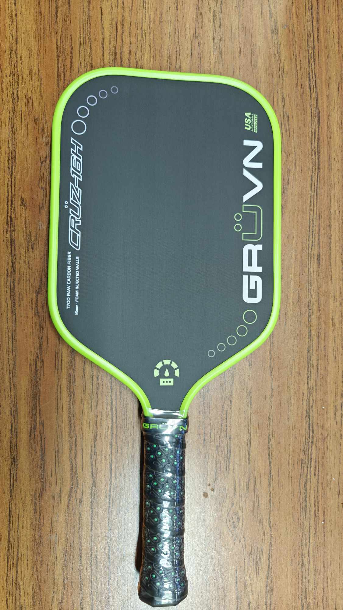 Gruvn Cruz-16H Pickleball Paddle *NEW* SEALED GRIP AND PADDLE COVER